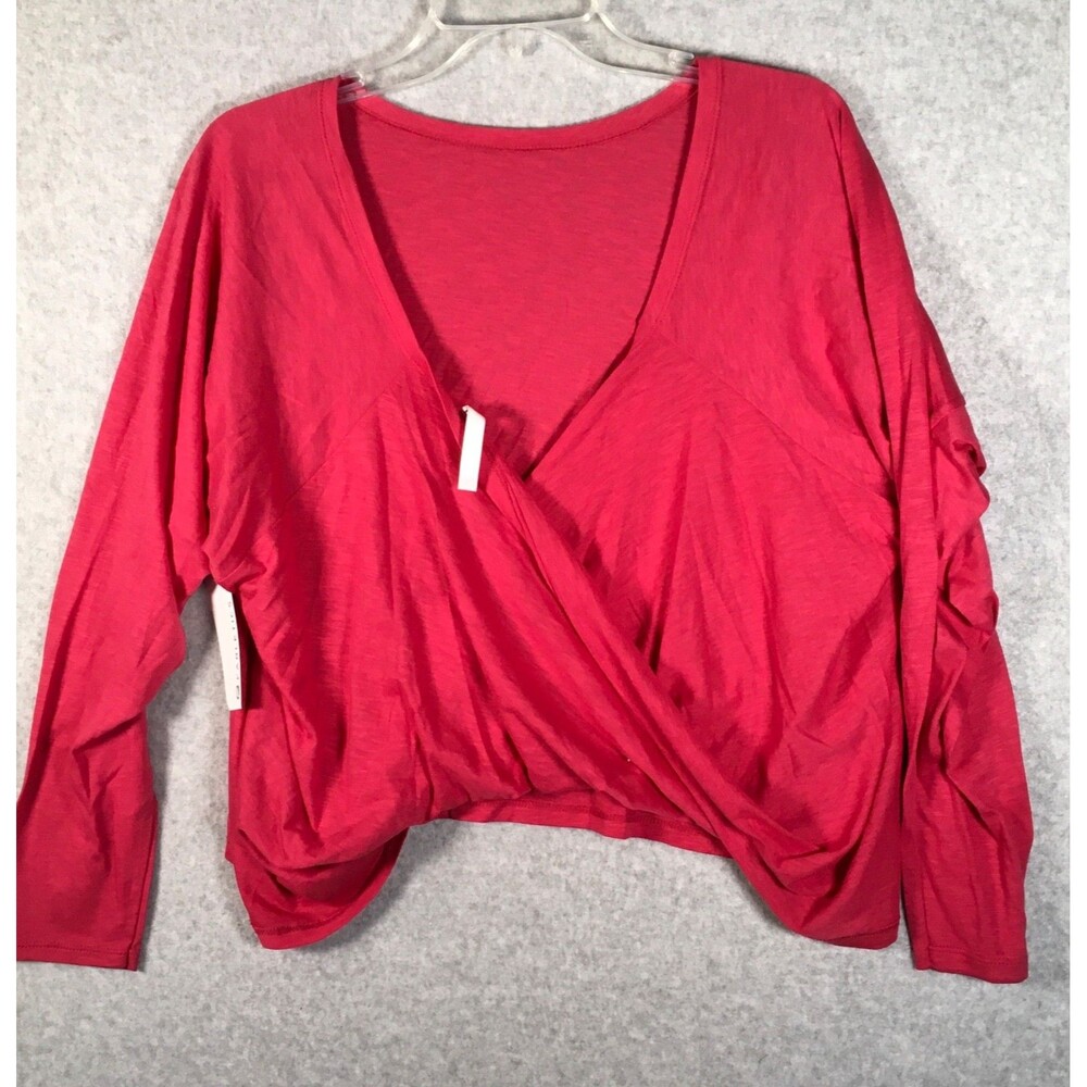 NWT Fabletics Top Women XL Red Long Sleeve Switchback Performance Workout Tee